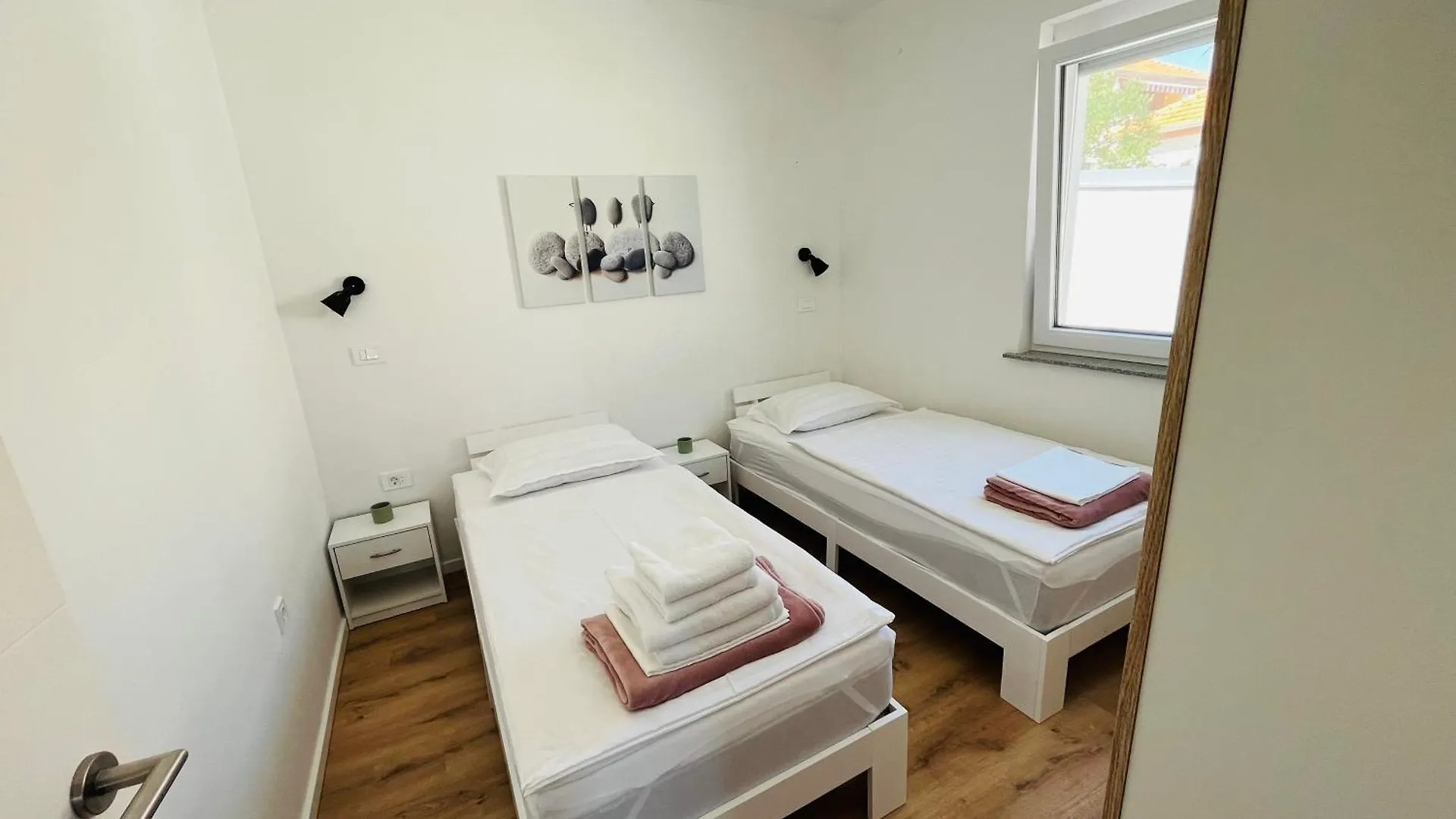 Lovely Apartment Vila Zala Kali