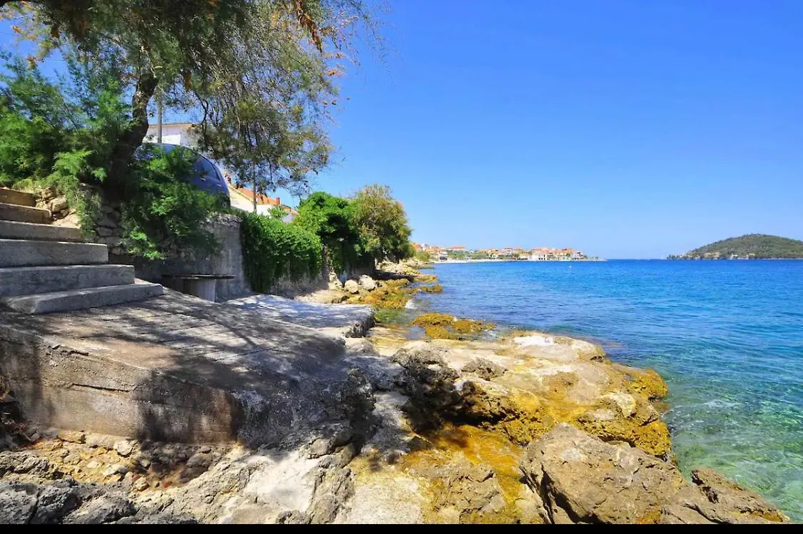 Lovely Apartment Vila Zala Kali