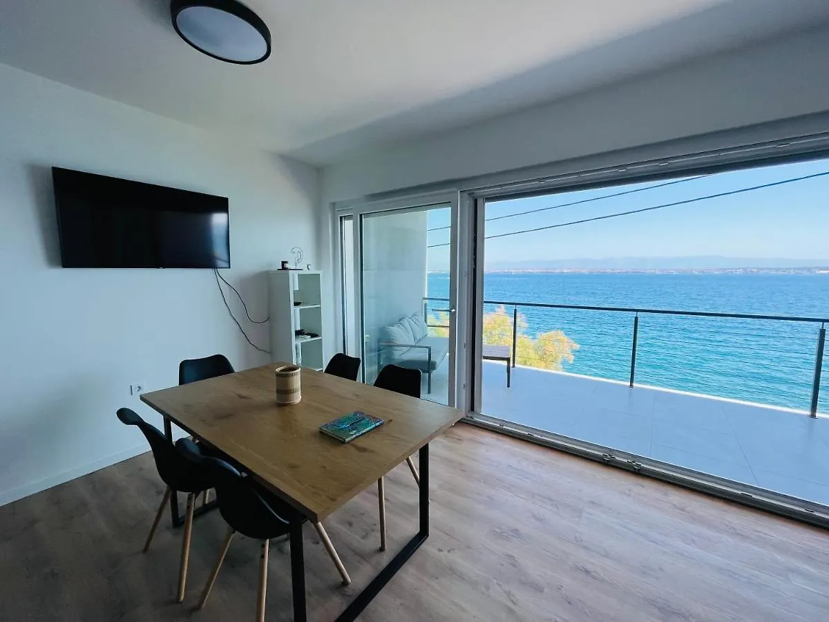 Lovely Apartment Vila Zala Kali